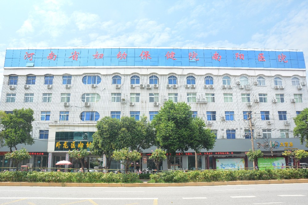 【5•12护士节特辑】2025年度优秀护士：白衣执甲绽芳华，丹心护佑映初心
